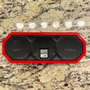 Altee Lansing Red speaker